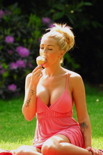 Holly Henderson 04